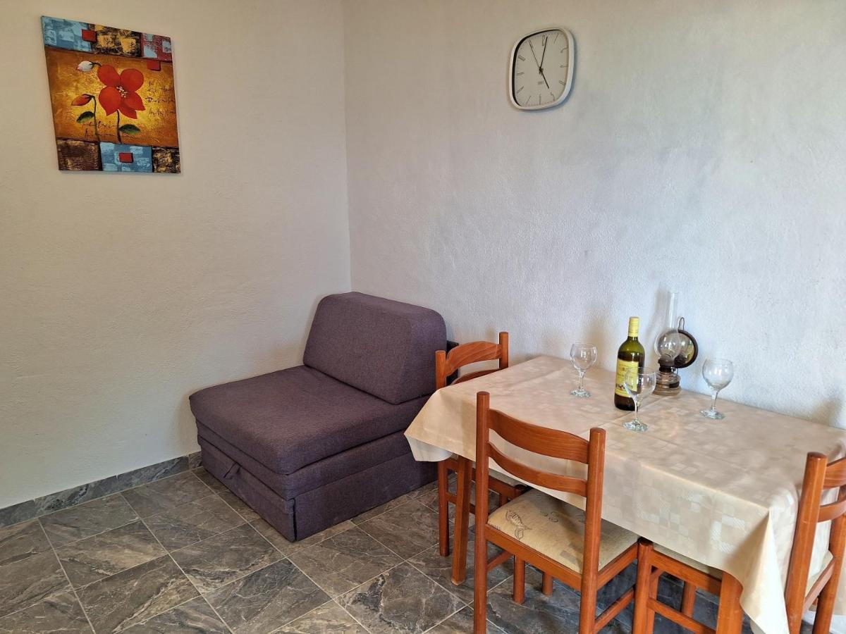 Seaside Secluded Cove Pobij, Hvar - 7506 Apartmán